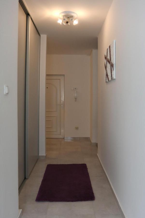 Studio Apartman Ana Осієк Екстер'єр фото